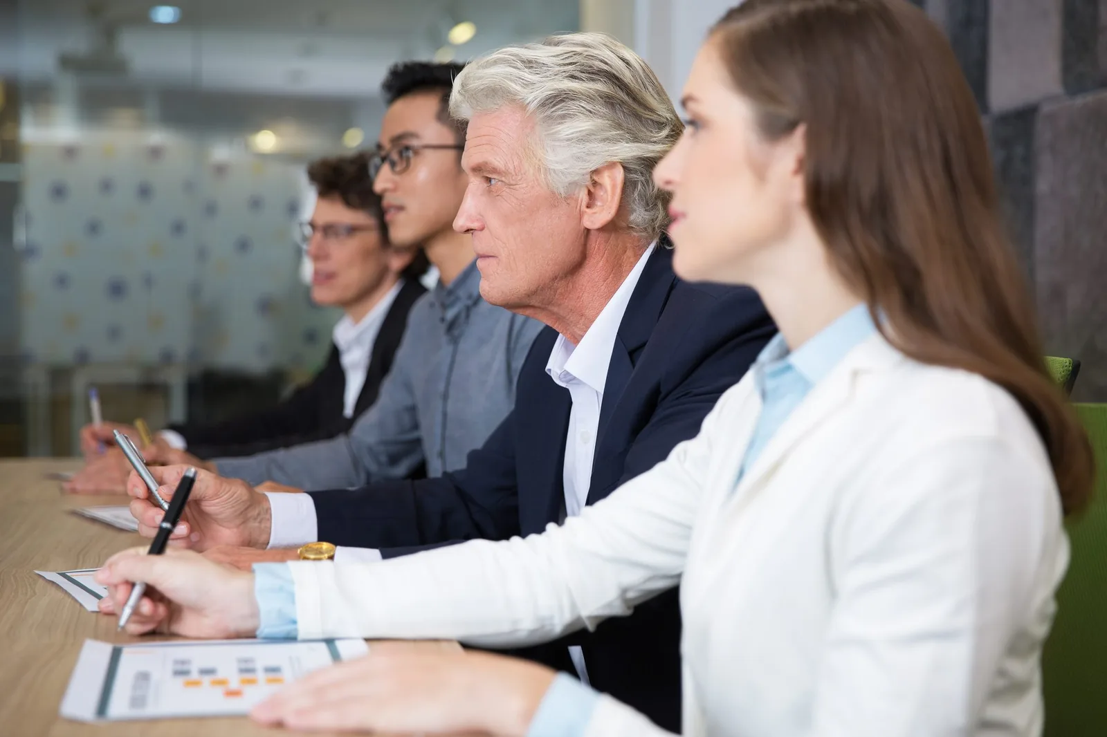 Diretoria de cooperativa analisando o impacto da Reforma Tributária nos atos cooperativos - Grik Contabilidade Diretoria de cooperativa analisando o impacto da Reforma Tributária nos atos cooperativos - Grik Contabilidade